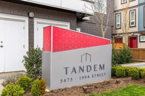 Tandem Townhomes Langley